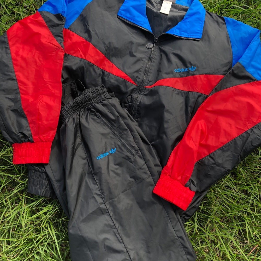 Adidas Tracksuit Size Medium Retro Windbreaker